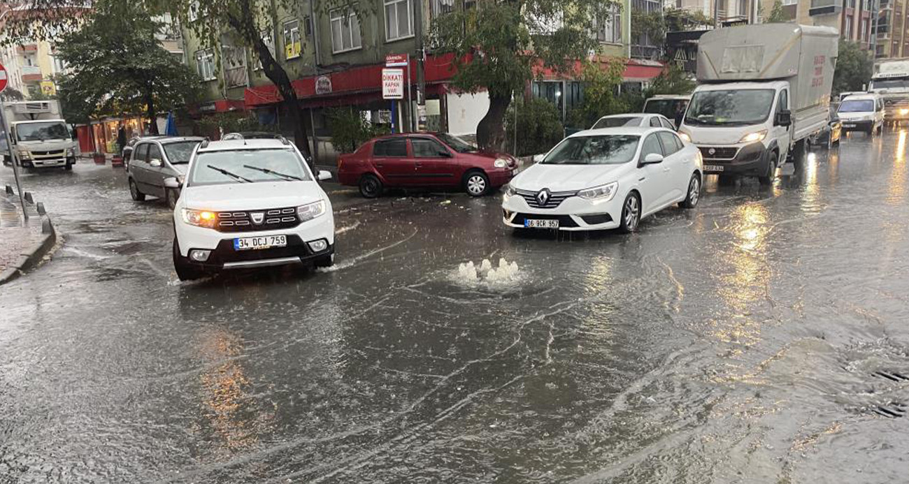 İstanbulda yağış vatandaşları olumsuz etkiledi