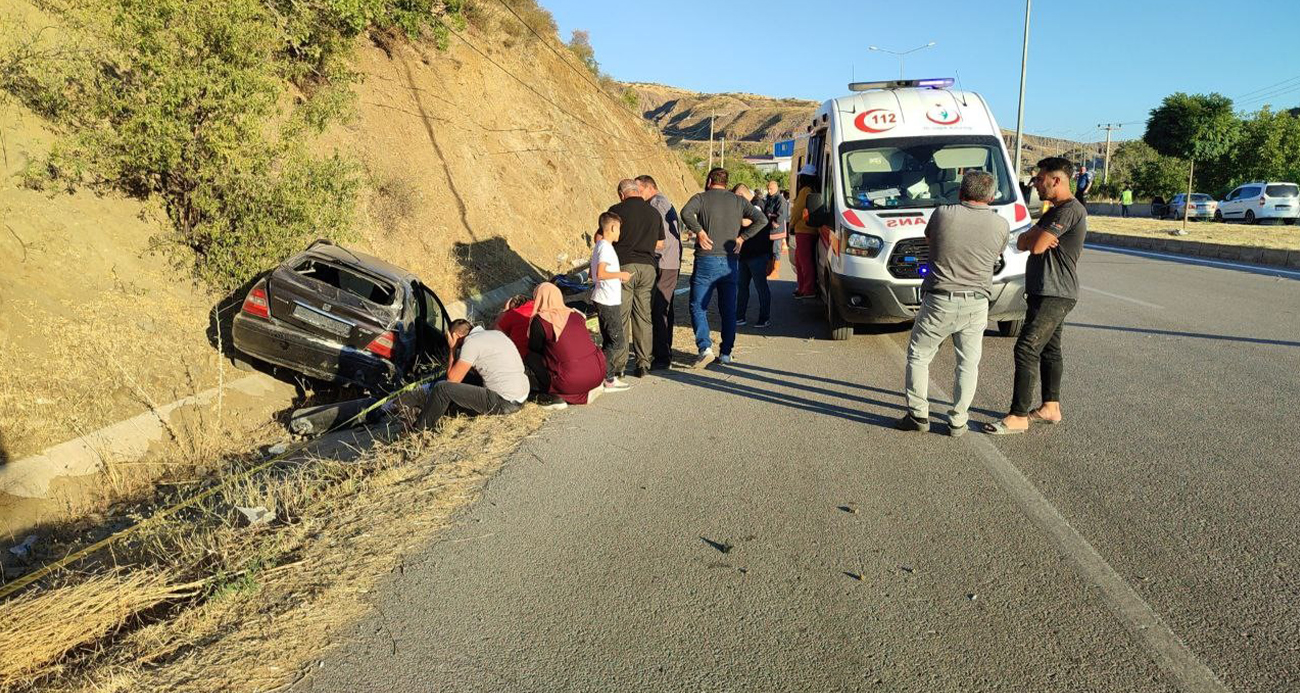 Çorumda düğün dönüşü trafik kazası 1 ölü 3 yaralı