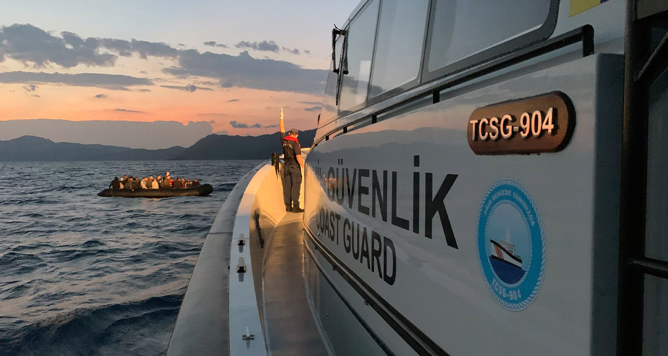 YunanistanIn ölüme ittiği düzensiz göçmenler kurtarıldı