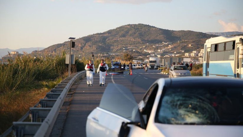 Alanya da otomobille motosiklet çarpıştı 2 kişi öldü