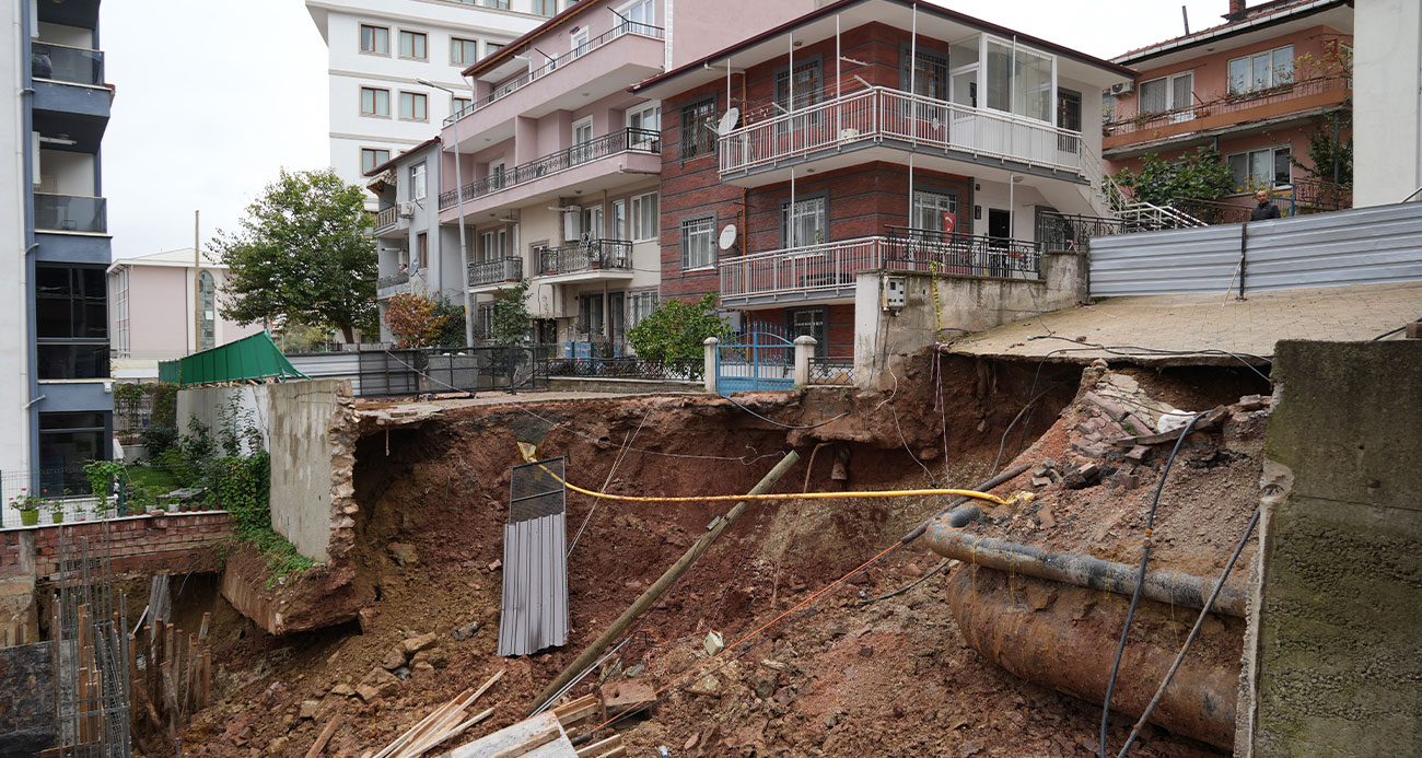 İstinat duvarı çöktü 4 bina mühürlendi 83 kişi tahliye edildi