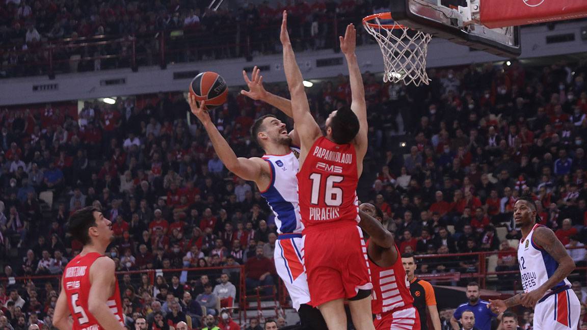 Olympiacos 76 - 70 Anadolu Efes | Maç Sonucu